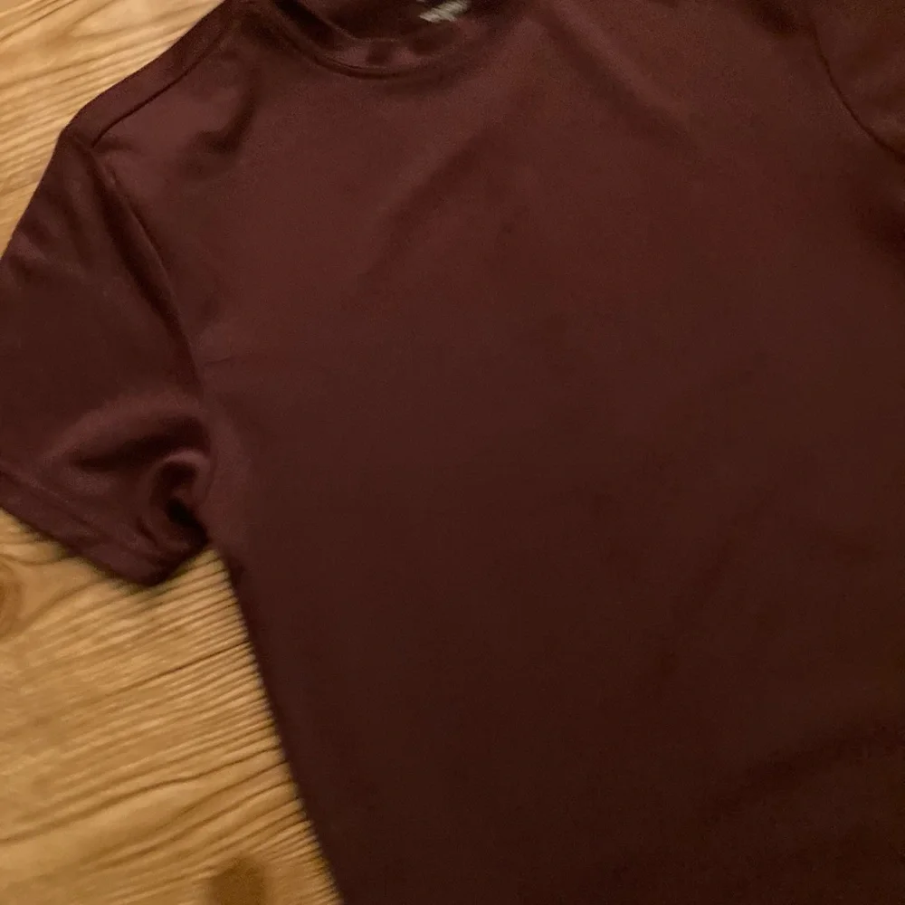 Boys Majestic Shirt - Picture 2 of 3